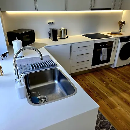 Nest شقة *